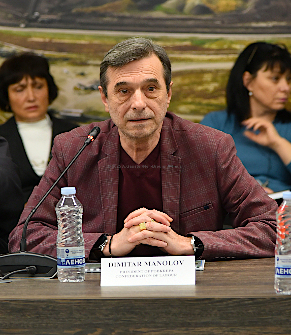 Dimitar Manolov März 2025